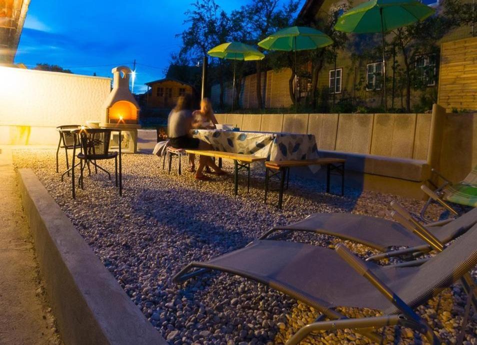 Lesce Hostel 외부 사진