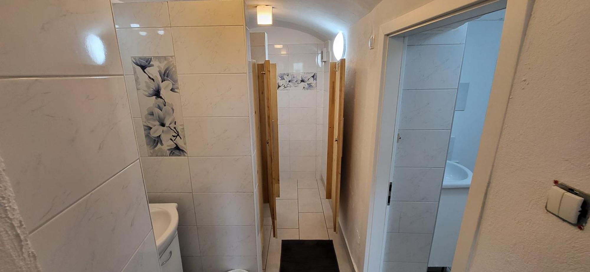 Lesce Hostel 외부 사진